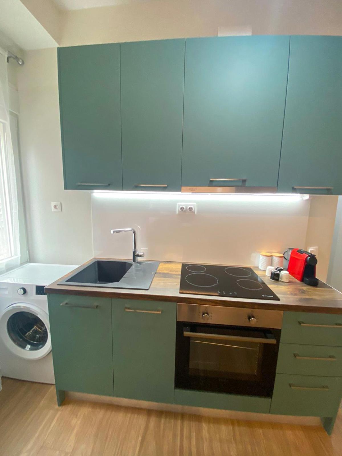 Agias Sofias Svolou Center Apartment Tesalonika Bagian luar foto