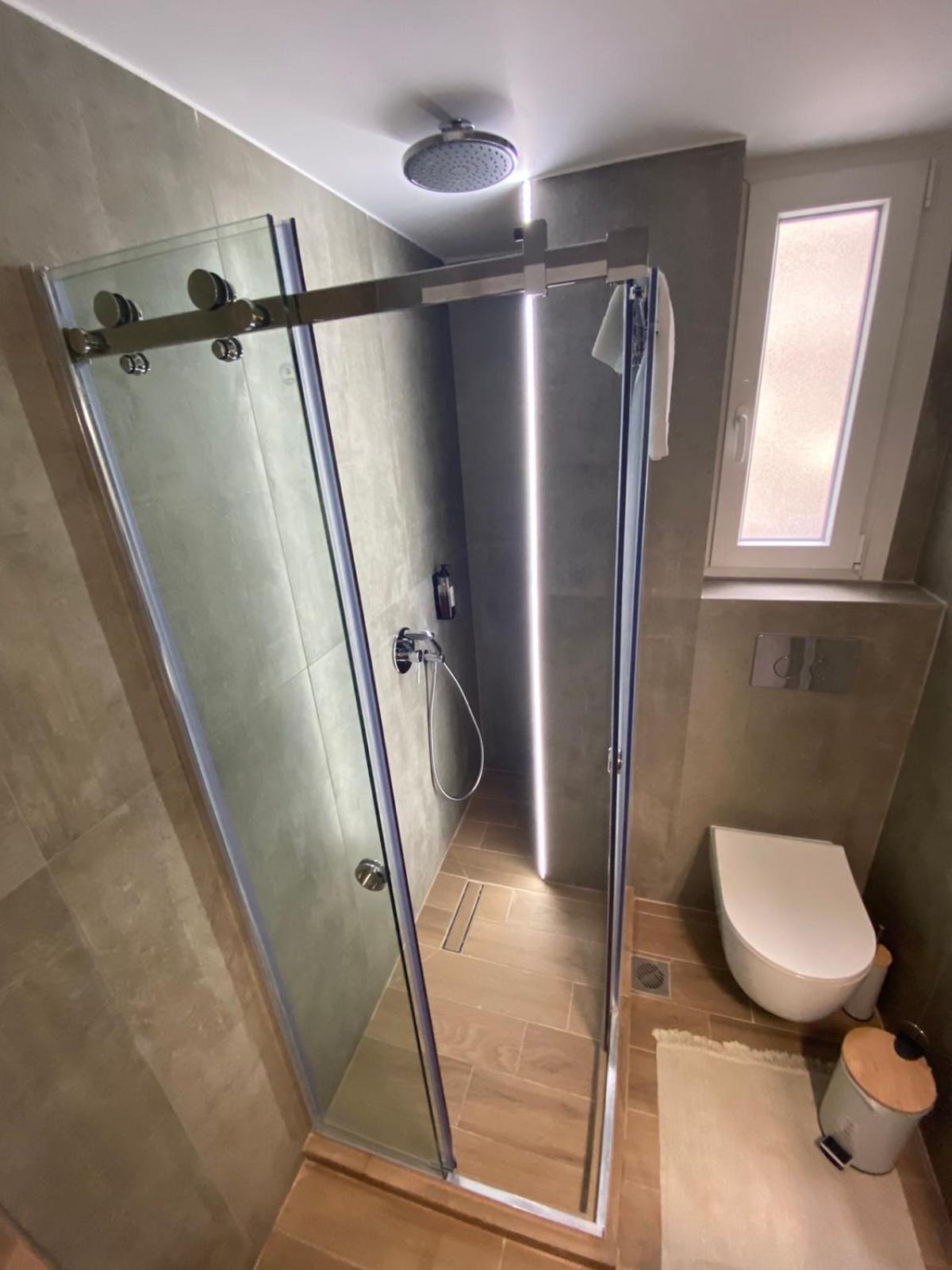 Agias Sofias Svolou Center Apartment Tesalonika Bagian luar foto