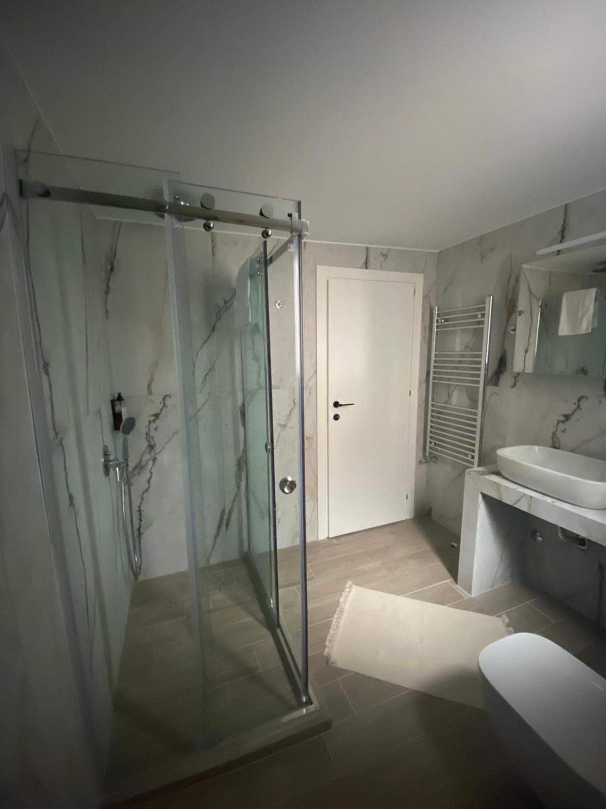 Agias Sofias Svolou Center Apartment Tesalonika Bagian luar foto