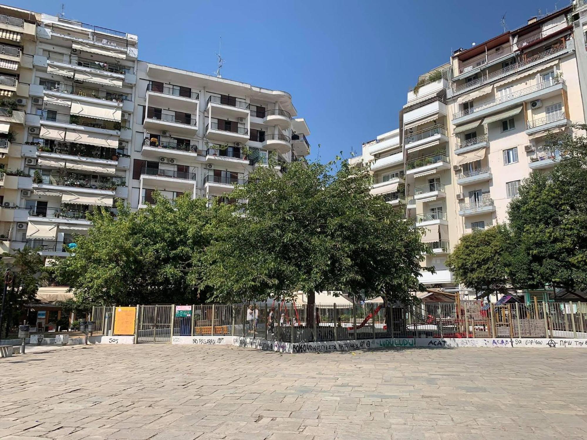 Agias Sofias Svolou Center Apartment Tesalonika Bagian luar foto